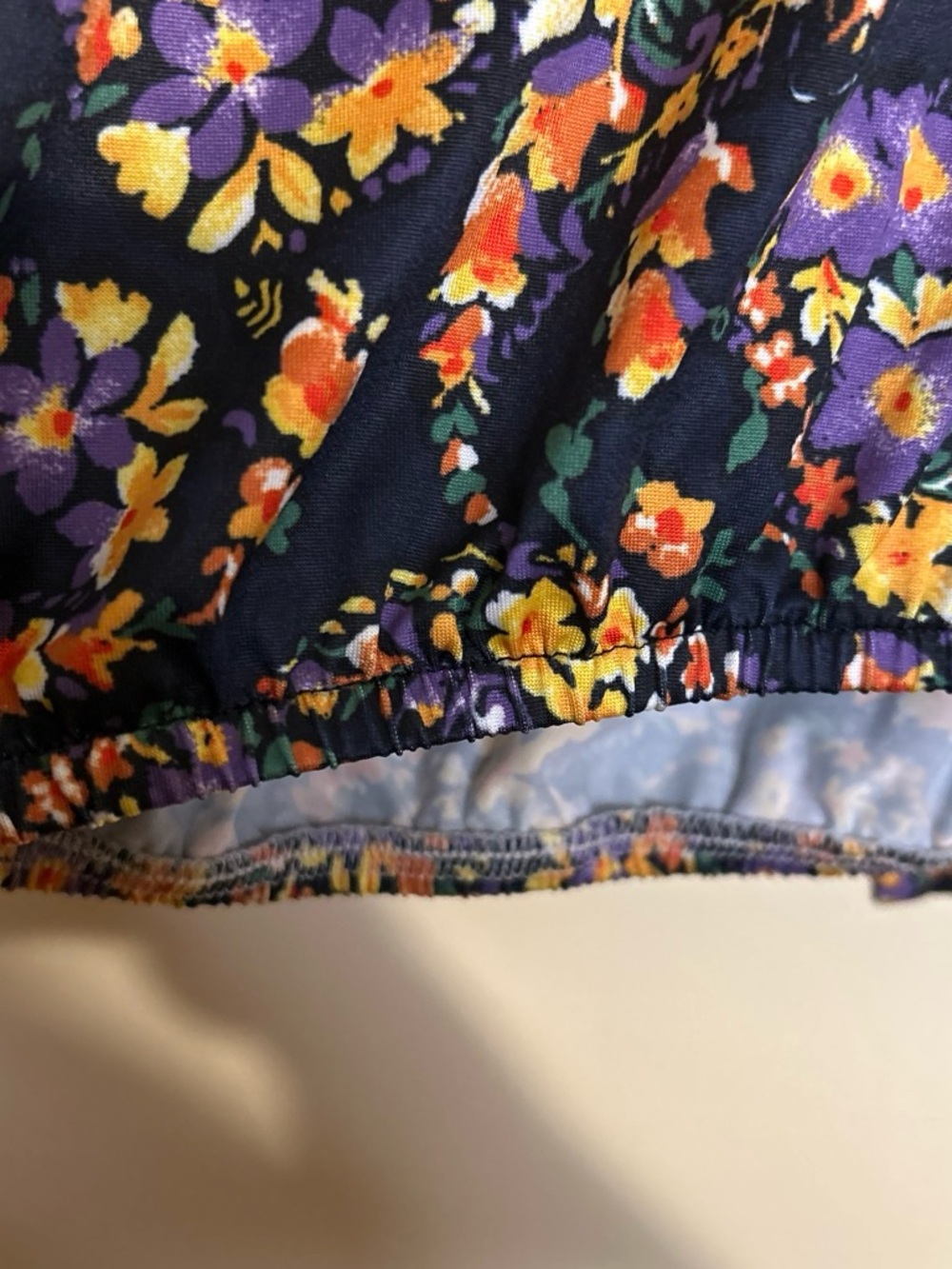 Roz & Ali Navy Cold-Shoulder V-Neck Top with Purple & Yellow Floral Print - Picture 4 of 7
